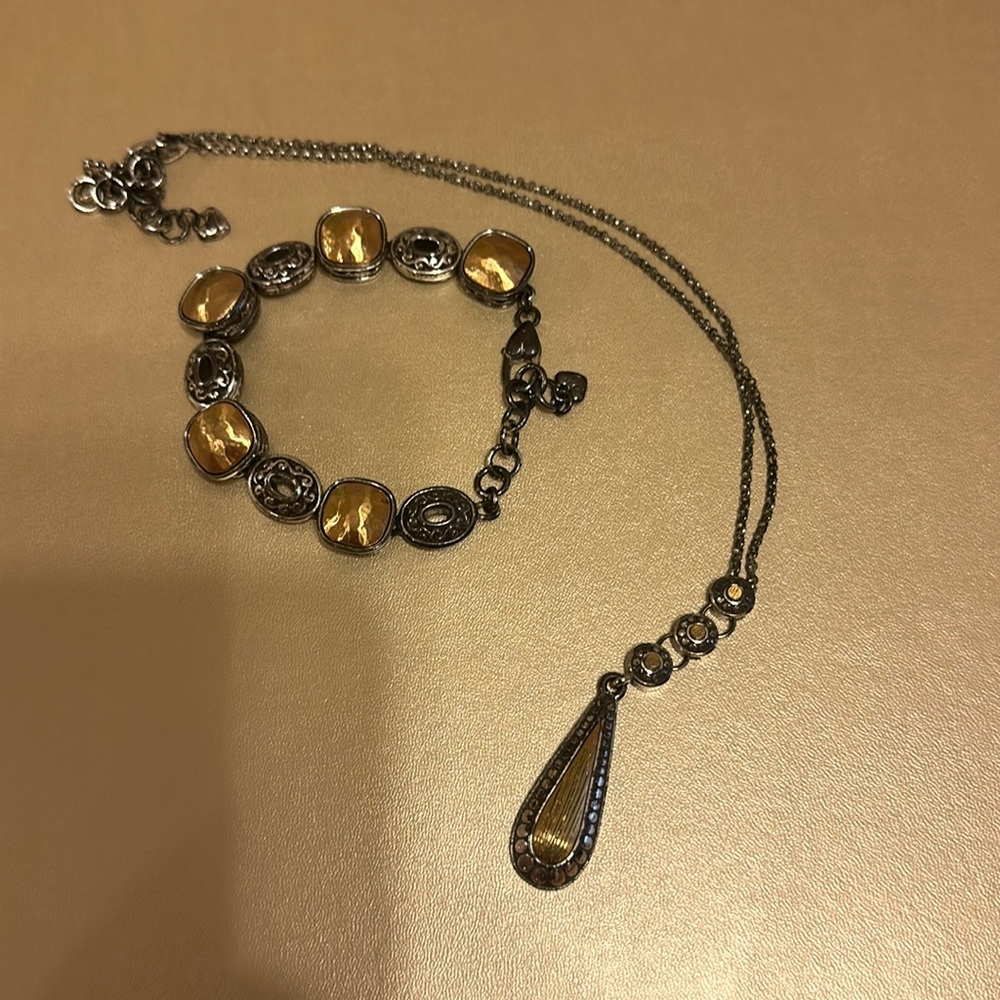 Brighton necklace and matching bracelet set